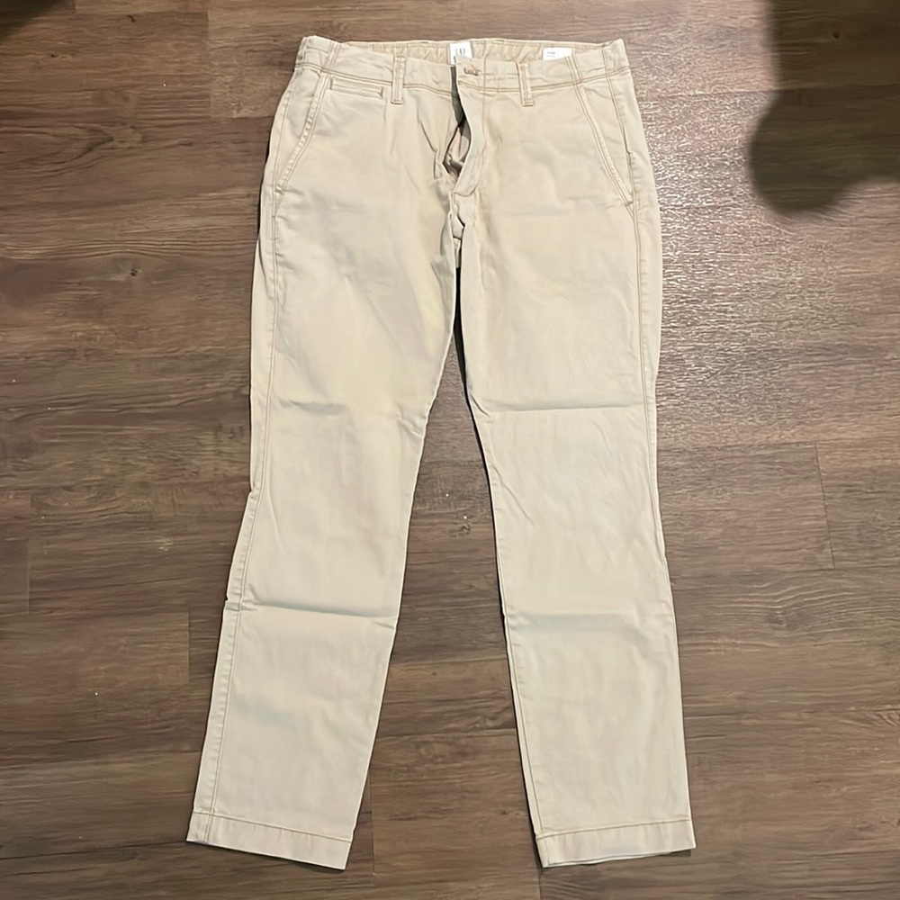 GAP Modern Khakis with GapFlex